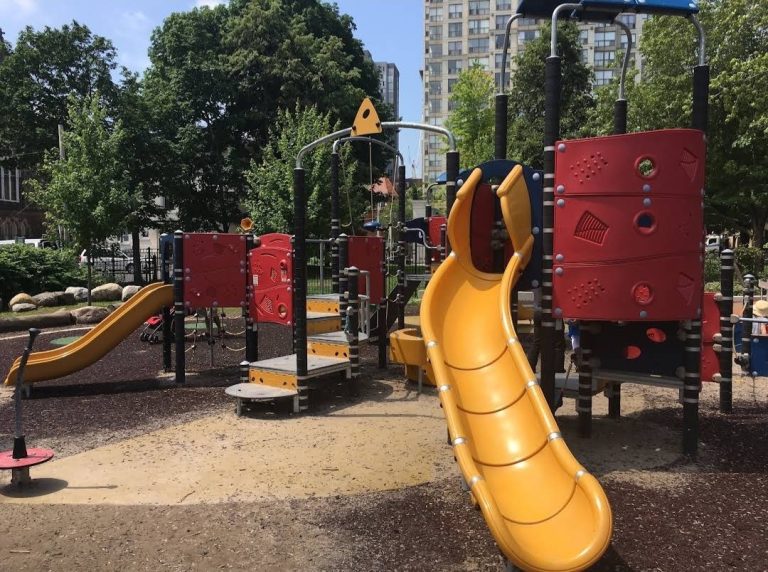 Allan gardens park Toronto 1 768x572