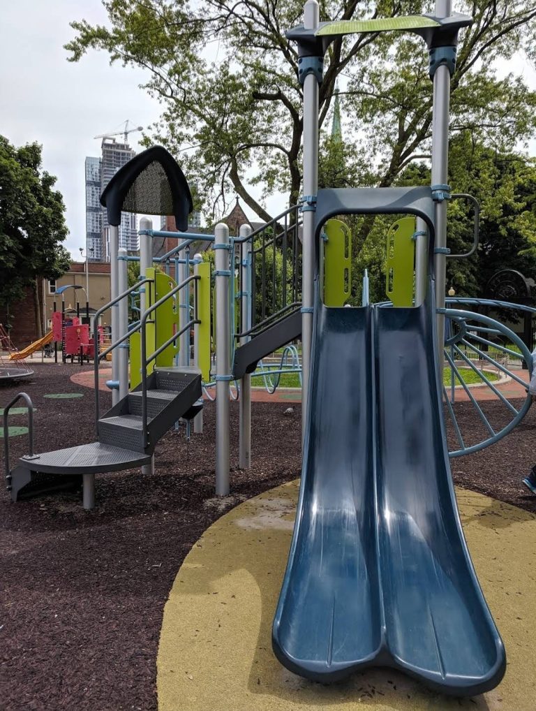 Allan gardens park Toronto 5 768x1018