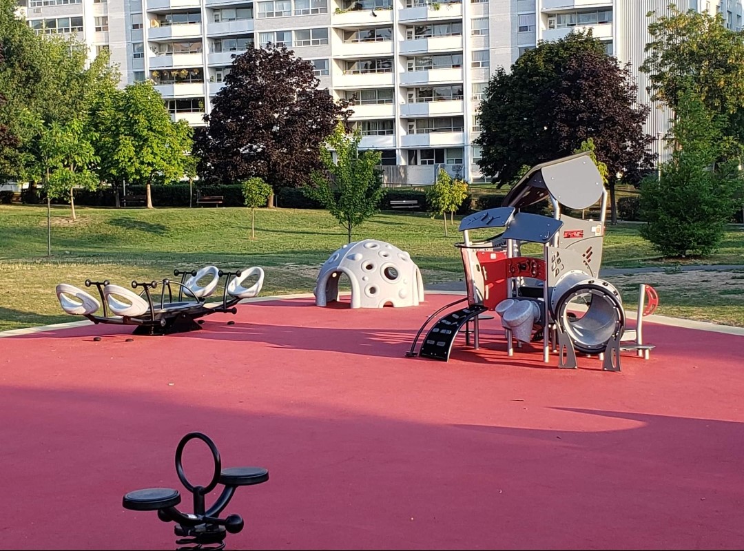 Earl Bales Park - North York - Accessible Playgrounds Ontario