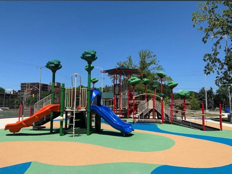 George Avenue park windsor 1 768x576