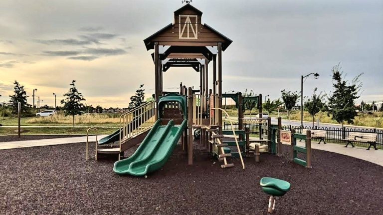 Memorial park Oakville 2 768x431