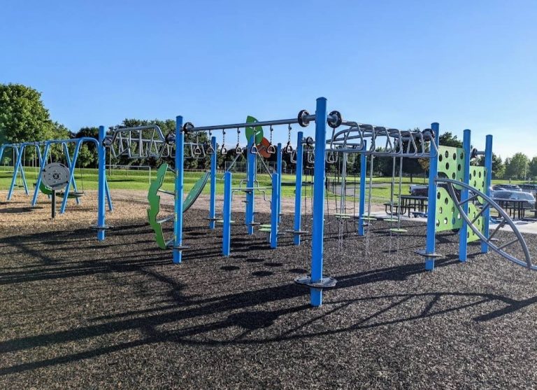 Thames centre Dorchester park 2 768x557