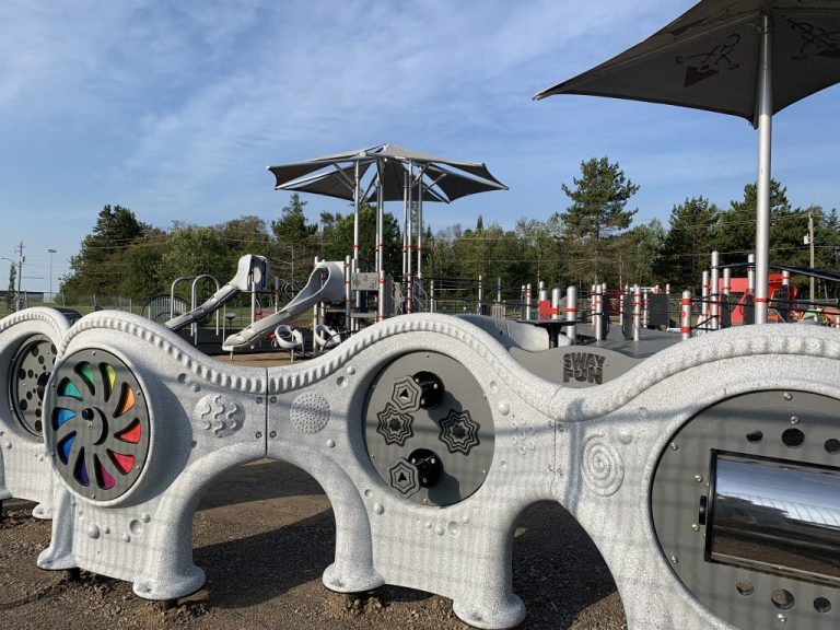 boulevard lake park thunder bay 2 768x576