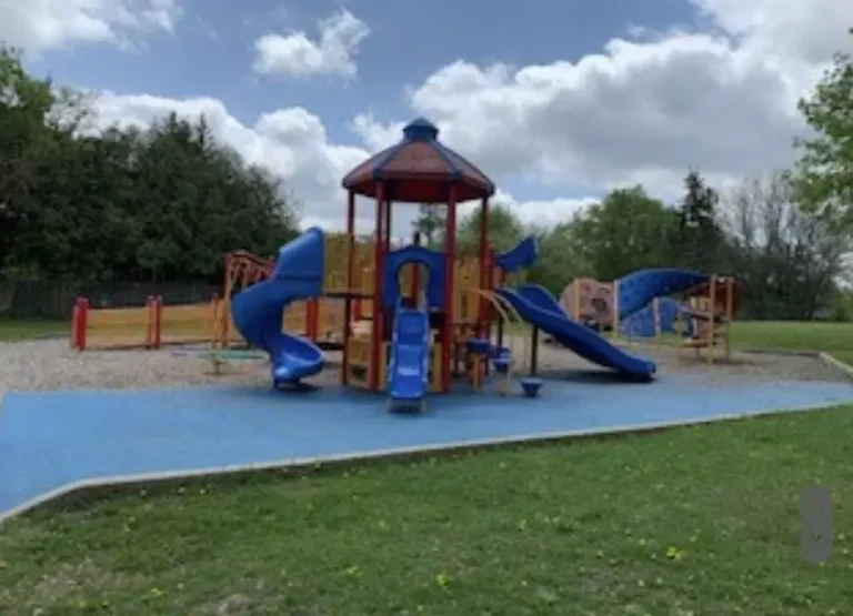 boulevard park tottenham 2 65025421811fe 768x555