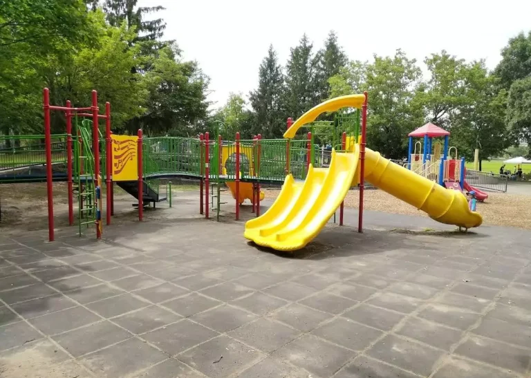 brewer park ottawa 6 650889c9b9b84 768x547