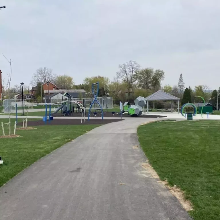 central park hamilton 1 64fb08eac14e0 768x768