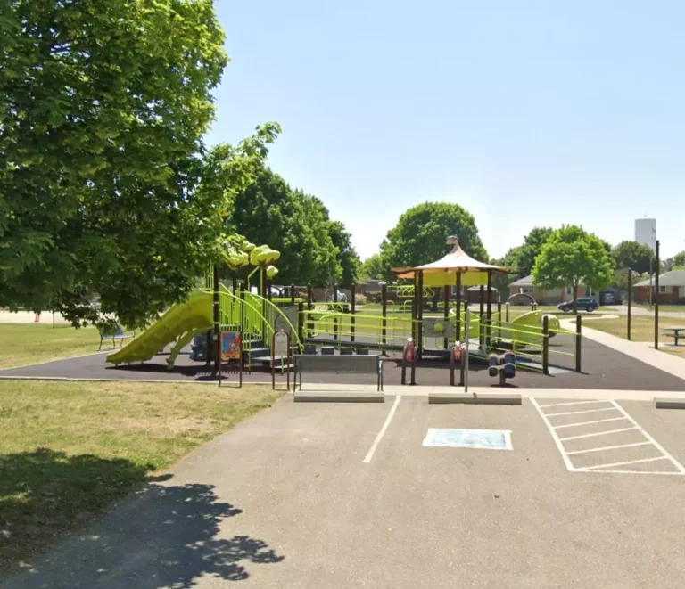 delcrest park norfolk 2 6502275761a43 768x661