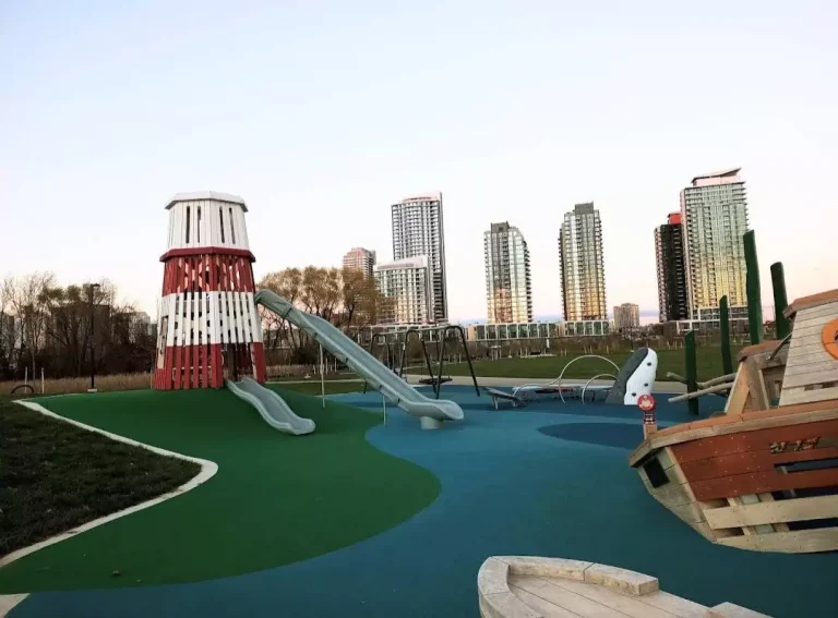 fairwinds park mississauga 2 64ffc40de8b1e 768x567