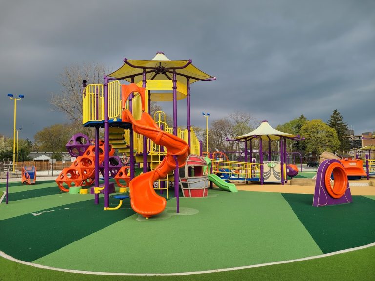 farrow riverside miracle park windsor 7 768x576