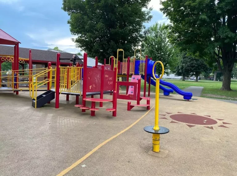 hardy park brockville 4 64f6839ebb171 768x570