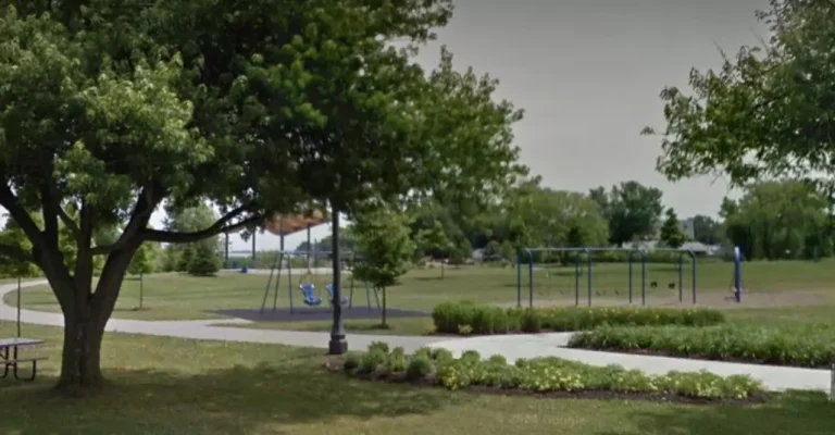 lakeview park lakeshore 2 64fbbfc0b2cd6 768x400