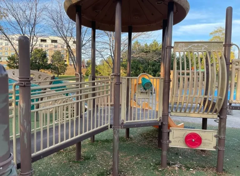 macbain park niagara 2 65048fb36f5cd 768x562