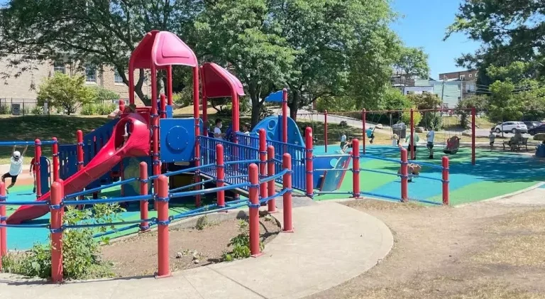 port credit memorial park mississauga 6 650093f74412a 768x421