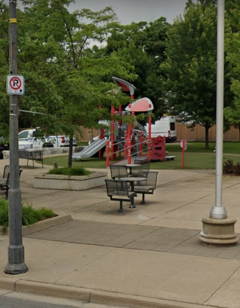 rosberg family park niagara 768x982