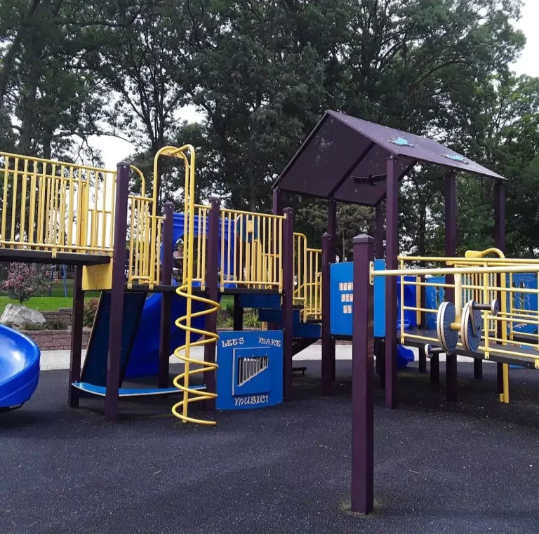 seacliff park leamington 2 64fbc61edc0c7 768x761