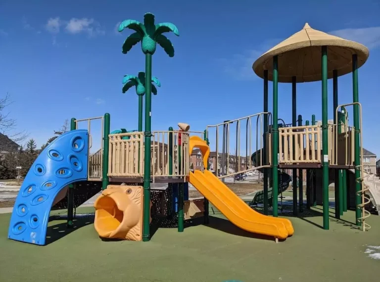 valley ridge park oakville 1 65050ddc92878 768x570