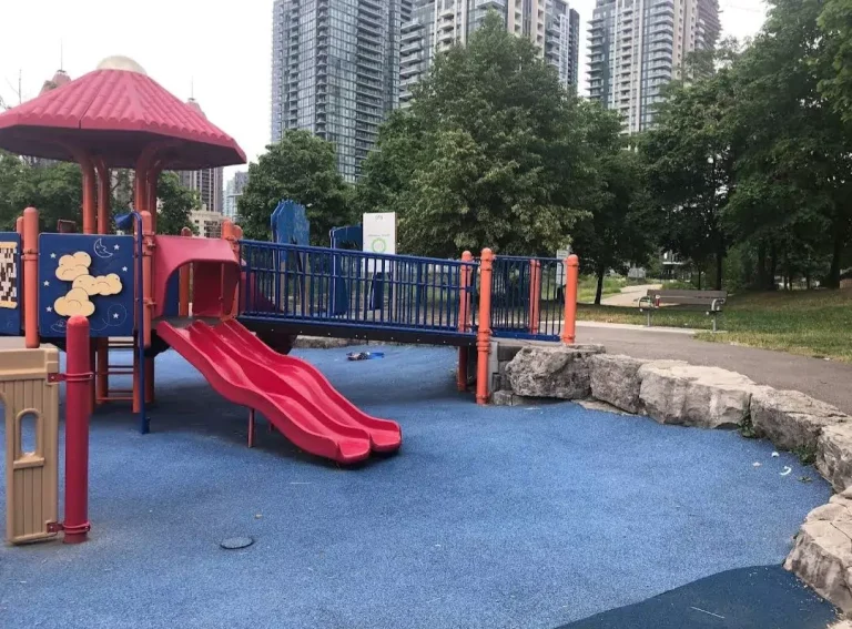 zonta meadows park mississauga 4 65009bc96ec17 768x567