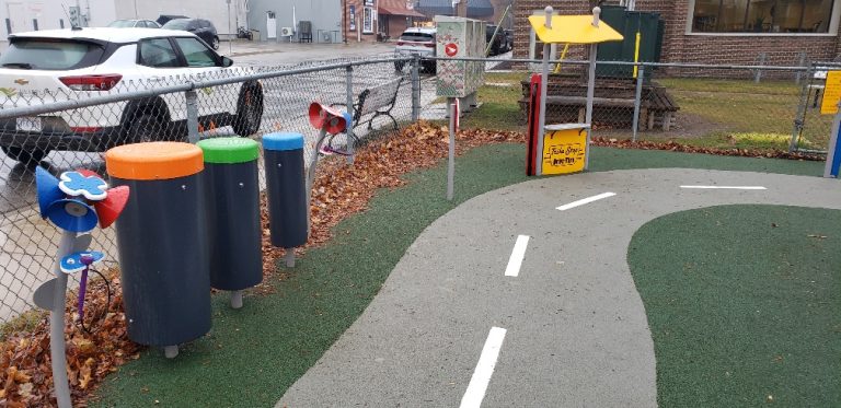 LibraryParkette06 768x373